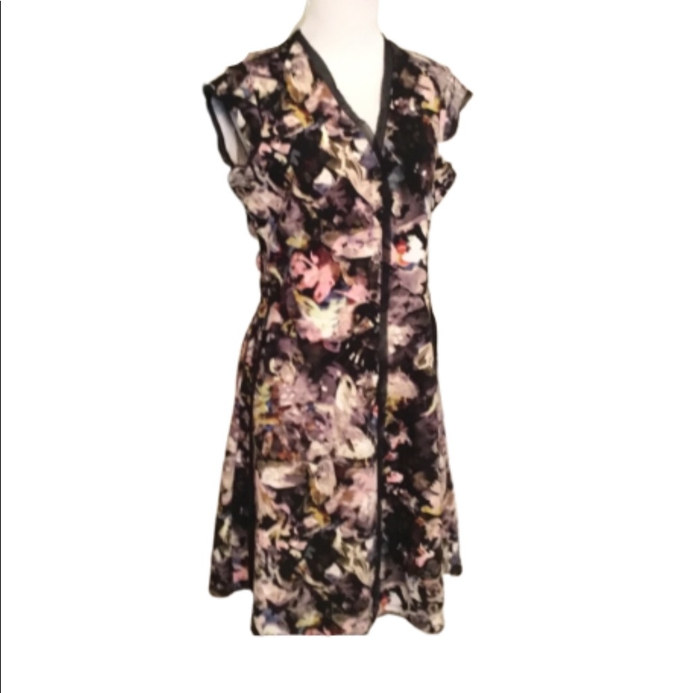 Simply Vera Vera Wang Short Sleeve Floral Dress. S